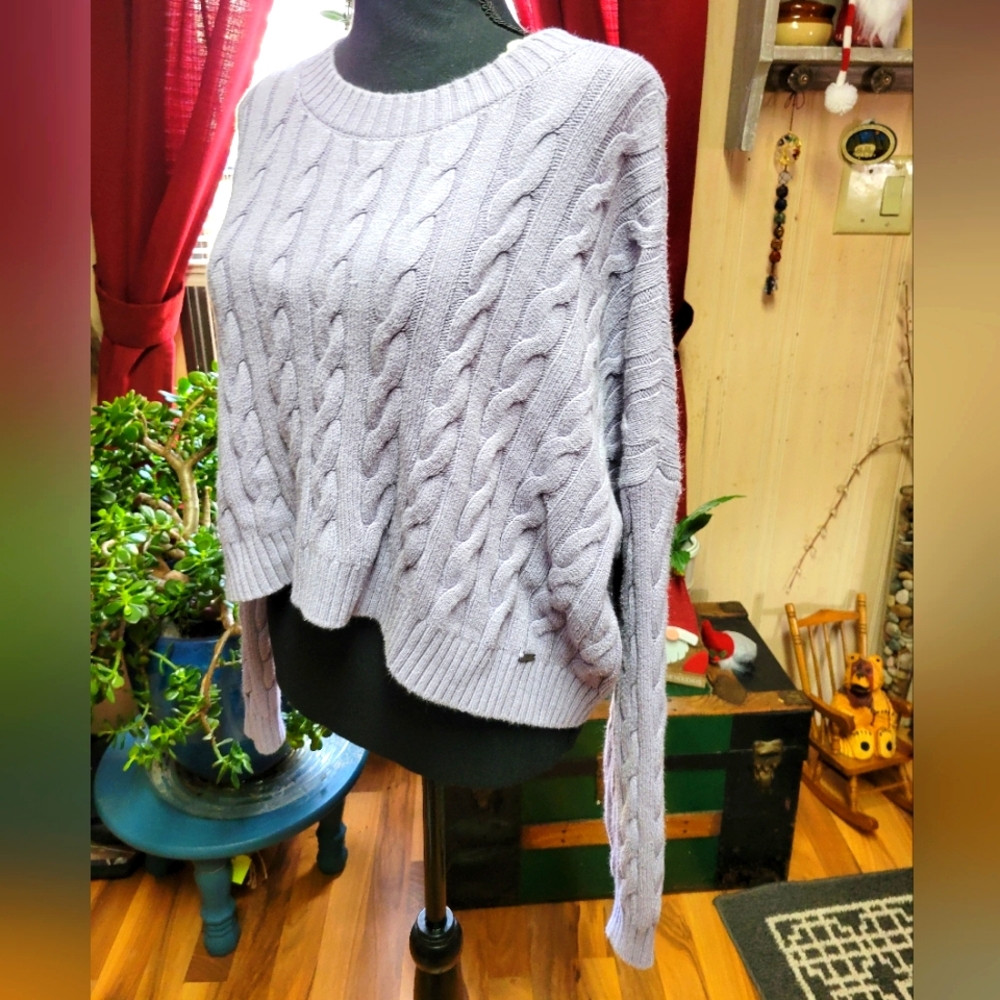 Hollister womens medium lavender cropped chainknit sweater slouchy